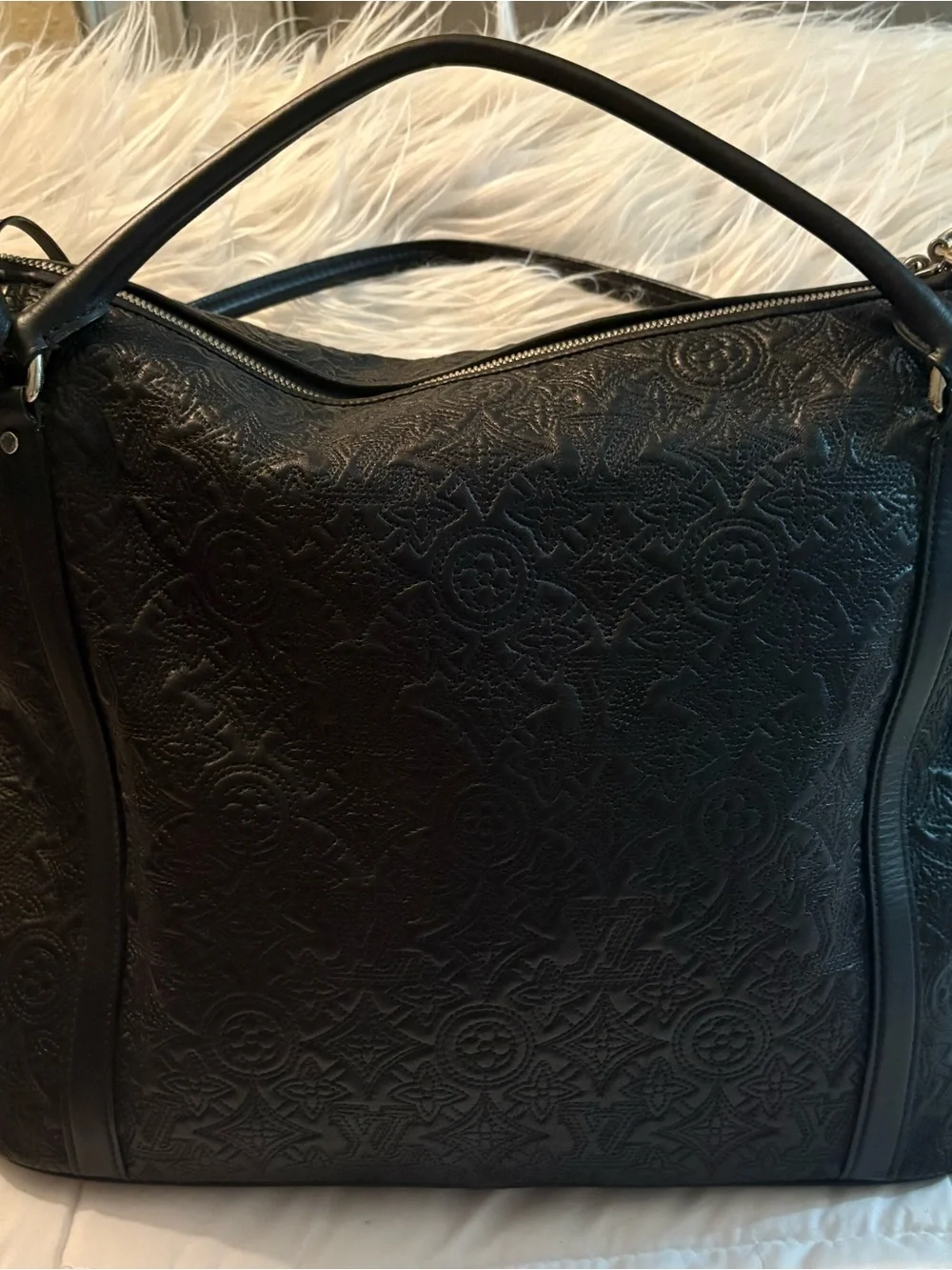 Louis Vuitton 2-Way Shoulder Bag Monogram Antia Ixia MM in Noir EUC